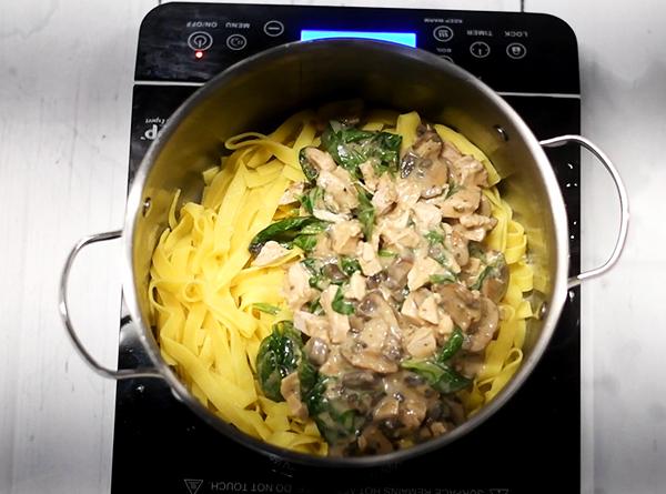 Chicken Spinach Mushroom Fettuccine - Family Meals Month - Step 4